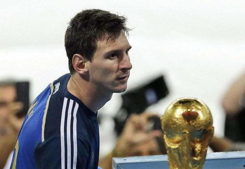 梅西老婆爆料视频大全,独家视频大揭秘,夫妻甜蜜瞬间全记录 第1张 梅西老婆爆料视频大全,独家视频大揭秘,夫妻甜蜜瞬间全记录 第1张